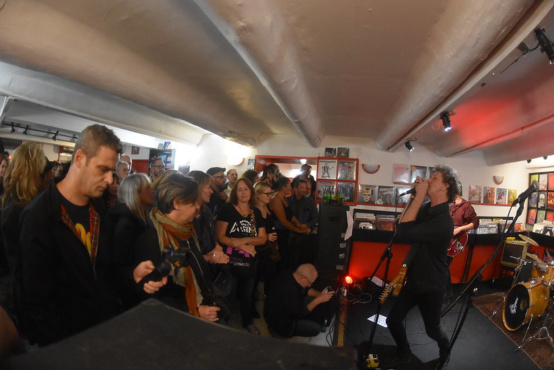 Pleasures en concert